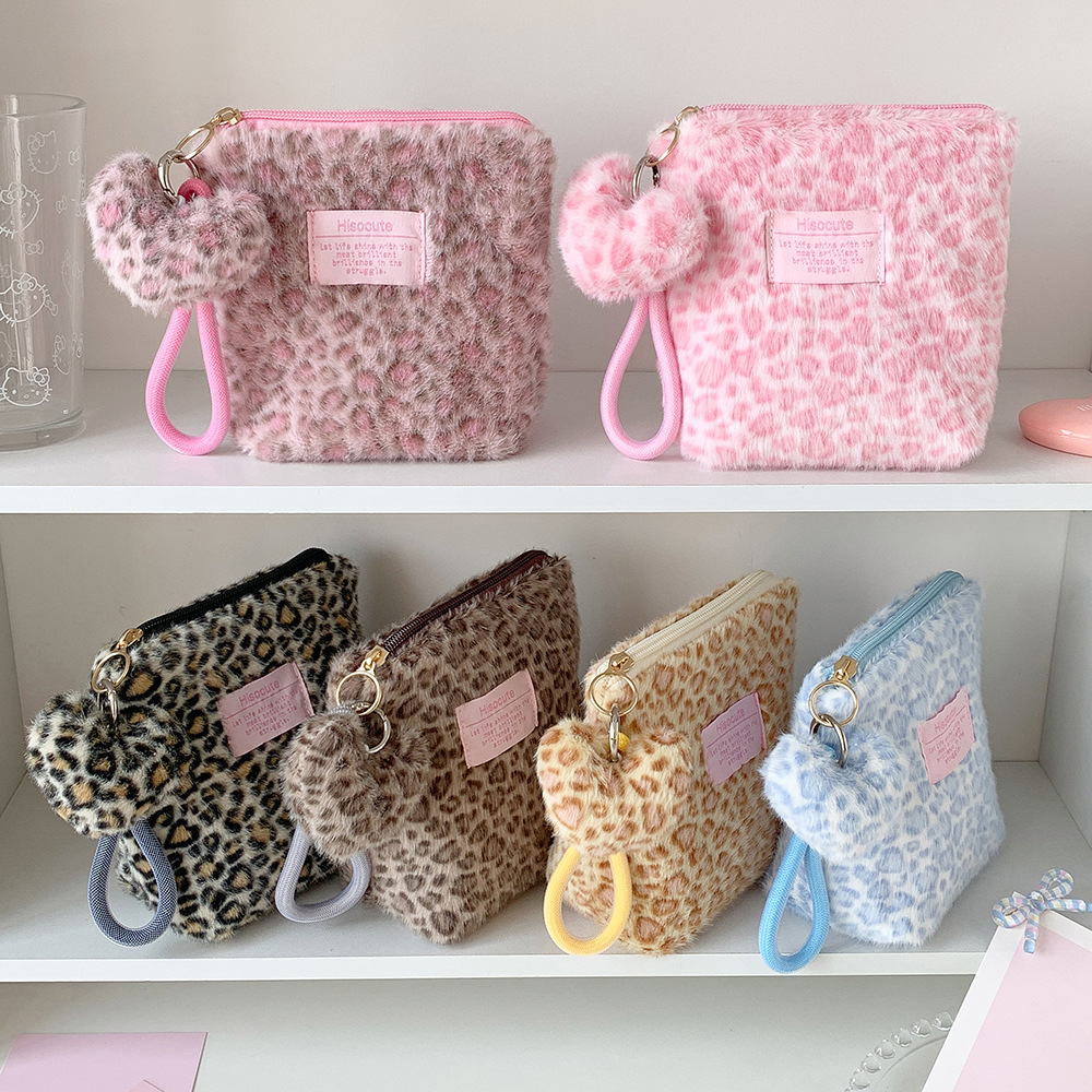 Skincare D'Alba - New Vintage Plush Leopard Print Makeup